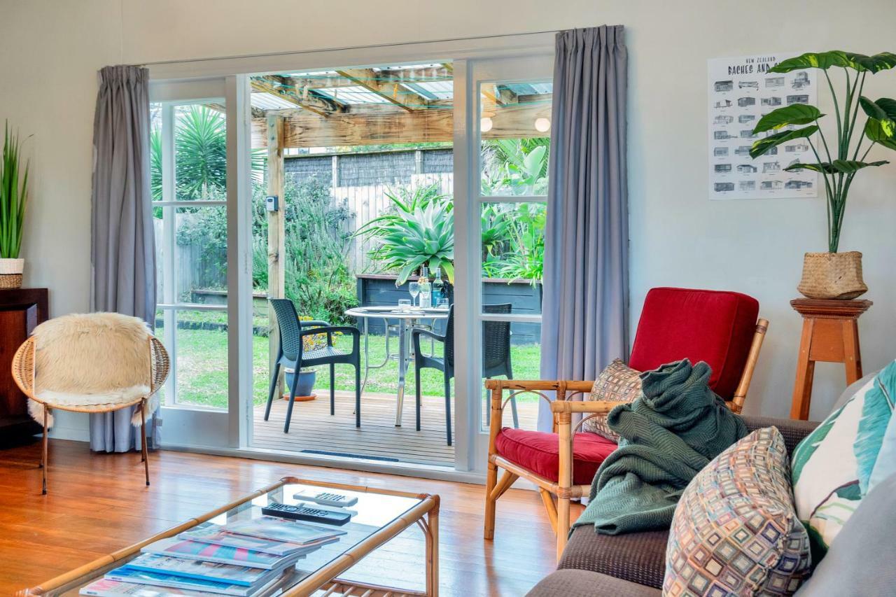 Sunny & Cozy Near Western Springs Auckland