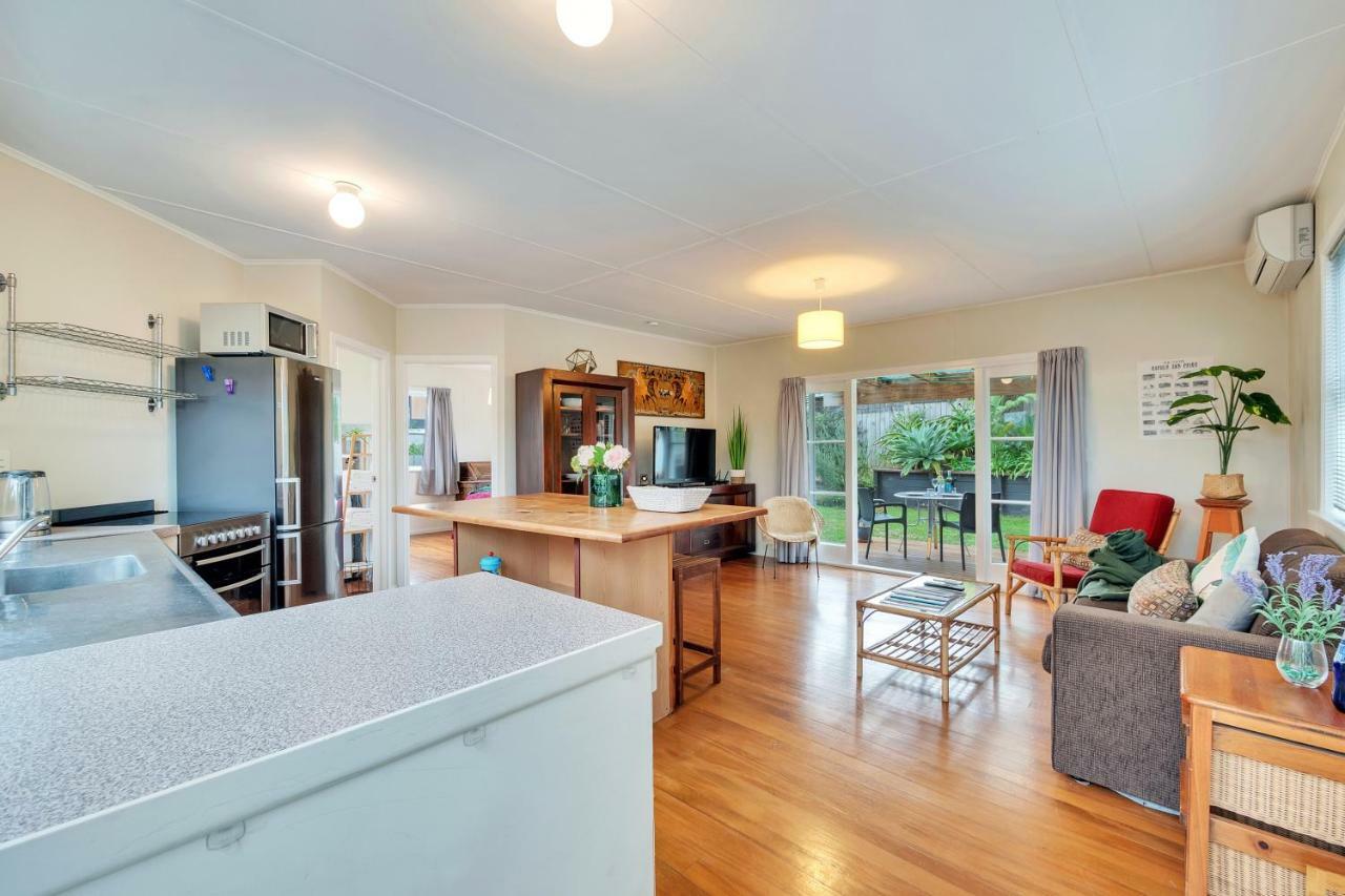 Sunny & Cozy Near Western Springs Holiday home *