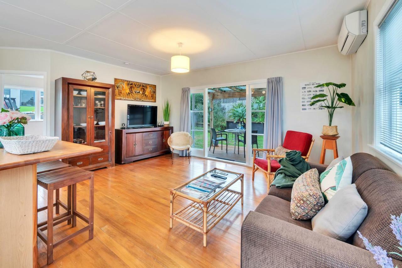 Sunny & Cozy Near Western Springs Holiday home